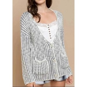 POL Cardigan Chuncky Rib Knit Striped Gray Cream Soft Cozy Relaxed Indie Boho M